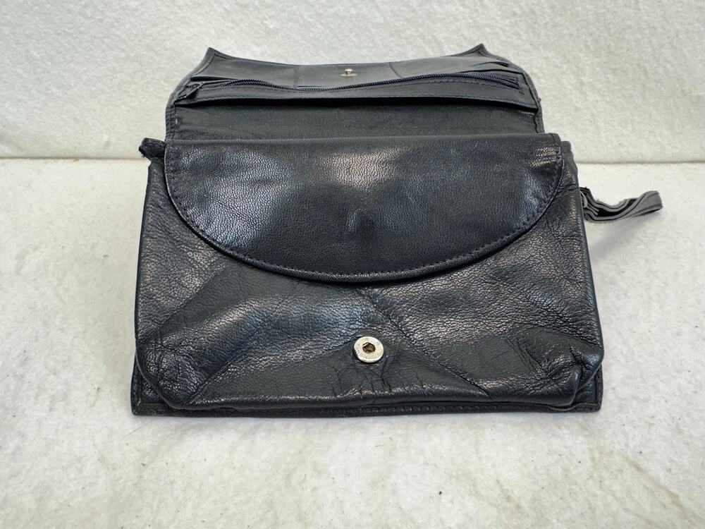 Black Leather Large Clutch Wallet 5X7 with Wristlet